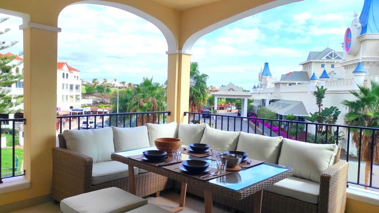 Residential Golf Park - Casa Prezi Apartment